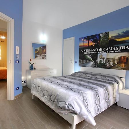 B&B La Grande Mela Санто-Стефано-ді-Камастра Екстер'єр фото