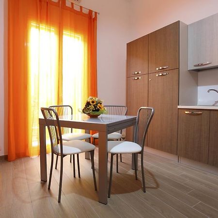 B&B La Grande Mela Санто-Стефано-ді-Камастра Екстер'єр фото