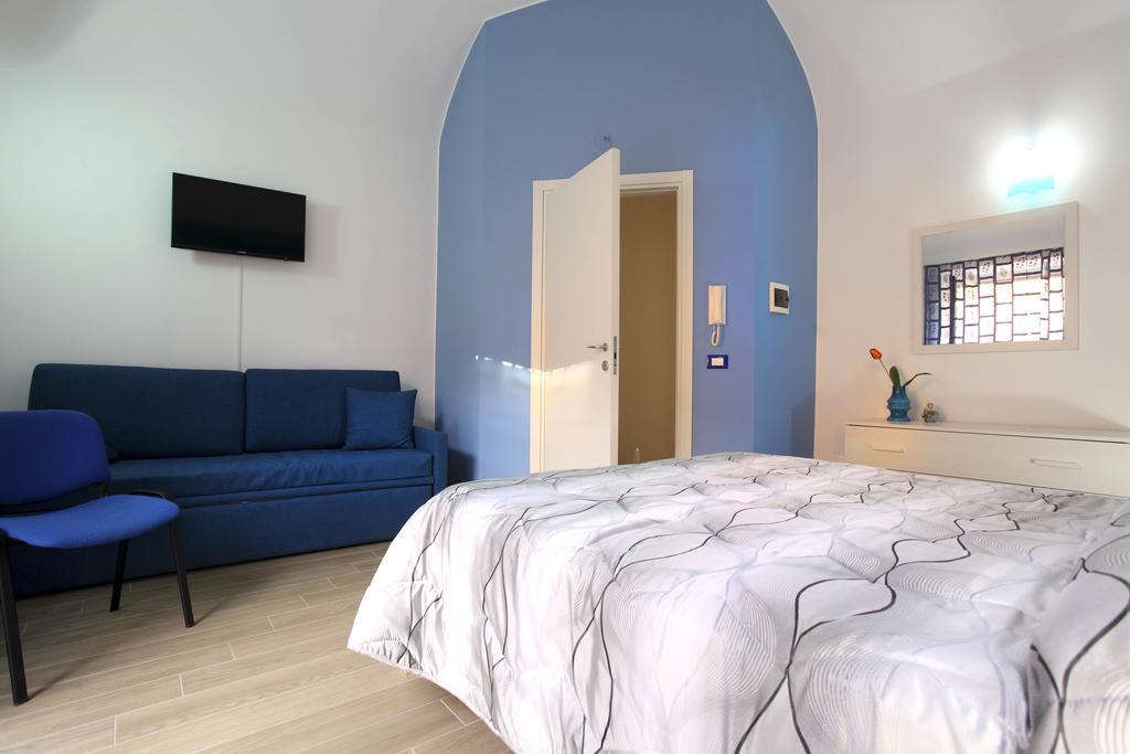 B&B La Grande Mela Санто-Стефано-ді-Камастра Номер фото